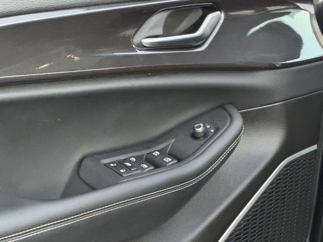 used 2022 Jeep Grand Cherokee L car, priced at $30,689