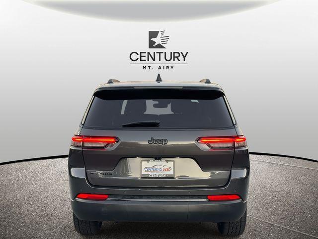 used 2022 Jeep Grand Cherokee L car, priced at $30,689