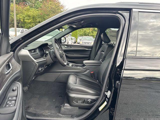 new 2025 Jeep Grand Cherokee L car, priced at $41,500