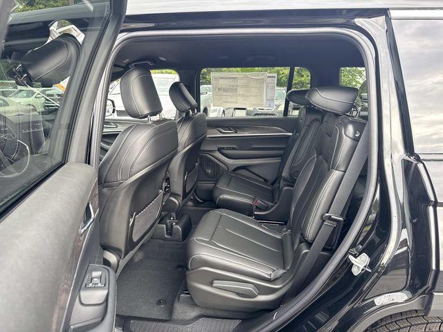 new 2025 Jeep Grand Cherokee L car, priced at $41,500