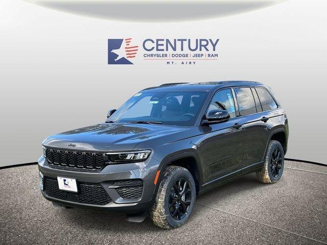 new 2025 Jeep Grand Cherokee car, priced at $35,500