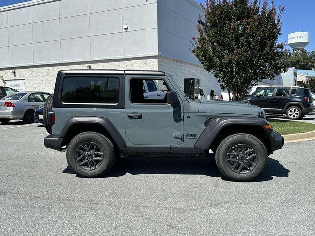 new 2024 Jeep Wrangler car, priced at $40,000