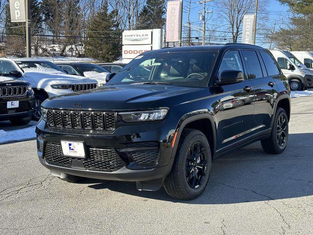 new 2025 Jeep Grand Cherokee car, priced at $42,500