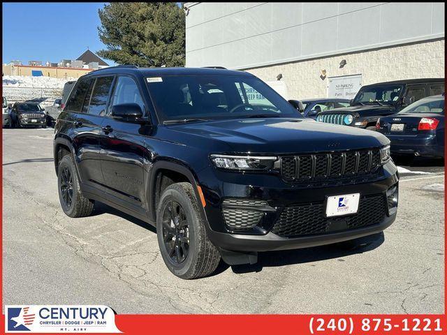 new 2025 Jeep Grand Cherokee car, priced at $42,500