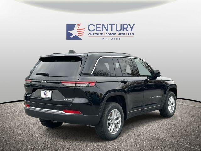new 2025 Jeep Grand Cherokee car, priced at $34,985