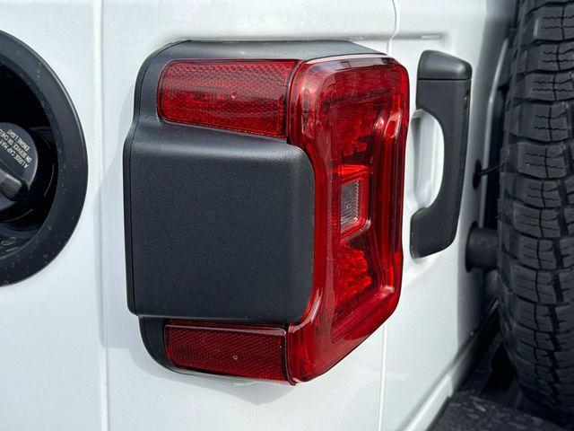 new 2025 Jeep Wrangler car, priced at $43,499