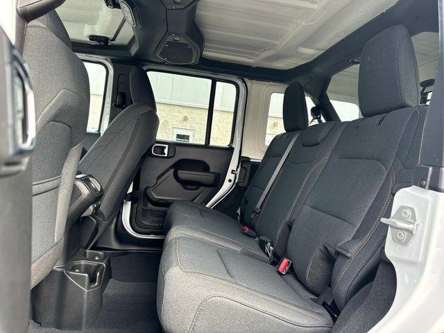new 2025 Jeep Wrangler car, priced at $43,499