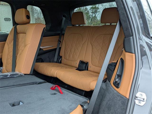 new 2026 BMW X7 car, priced at $102,630