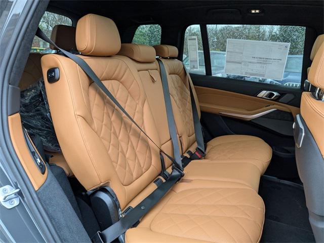 new 2026 BMW X7 car, priced at $102,630