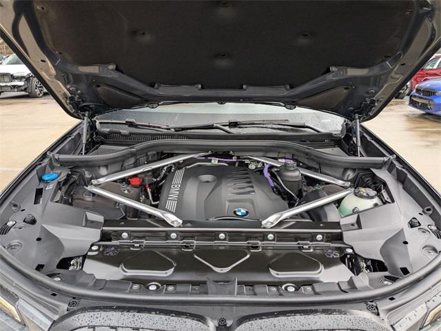 new 2026 BMW X7 car, priced at $102,630