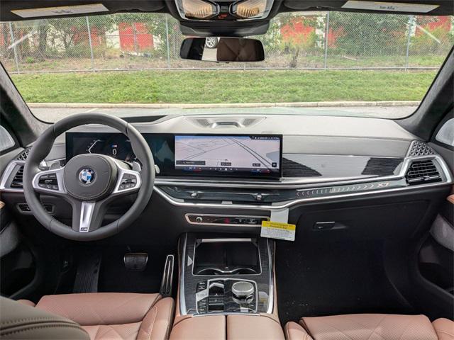 new 2026 BMW X7 car, priced at $98,775