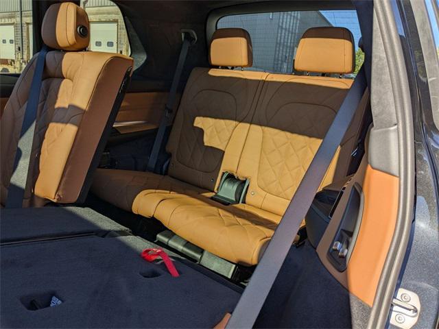 new 2026 BMW X7 car, priced at $100,880