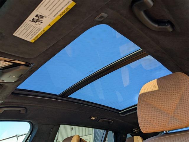 new 2026 BMW X7 car, priced at $100,880