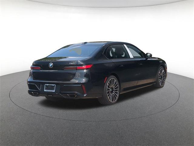 new 2025 BMW 760 car, priced at $129,400
