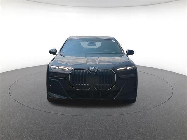 new 2025 BMW 760 car, priced at $129,400