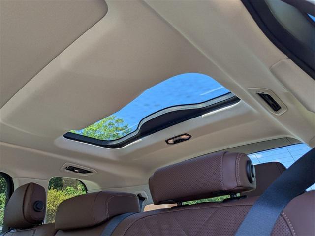 new 2026 BMW X7 car, priced at $95,330