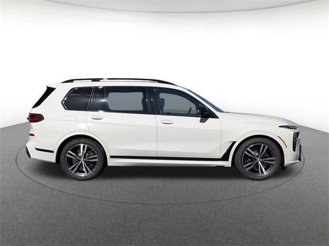 new 2026 BMW X7 car, priced at $119,435