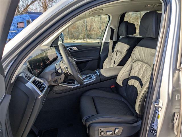 new 2026 BMW X7 car, priced at $94,930