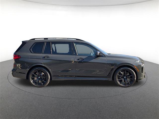 new 2026 BMW X7 car, priced at $123,525