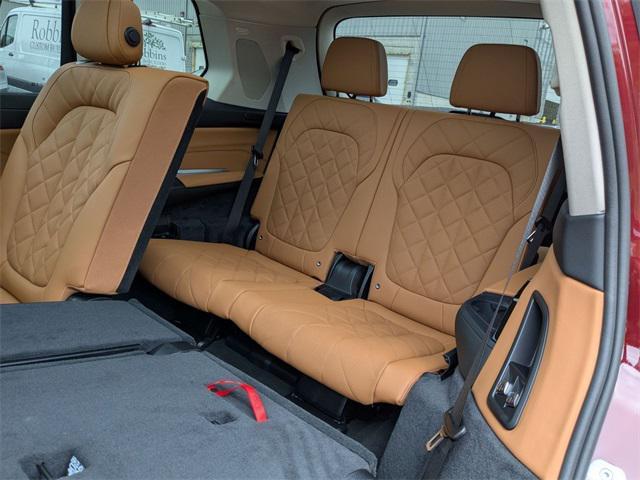 new 2026 BMW X7 car, priced at $94,275