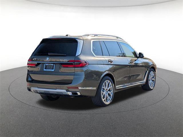 new 2026 BMW X7 car, priced at $95,380