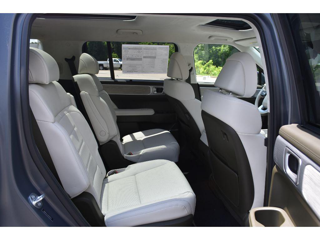 new 2025 Hyundai Santa Fe car, priced at $49,370