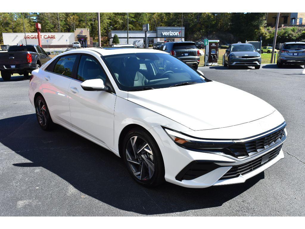 new 2025 Hyundai Elantra car, priced at $29,160