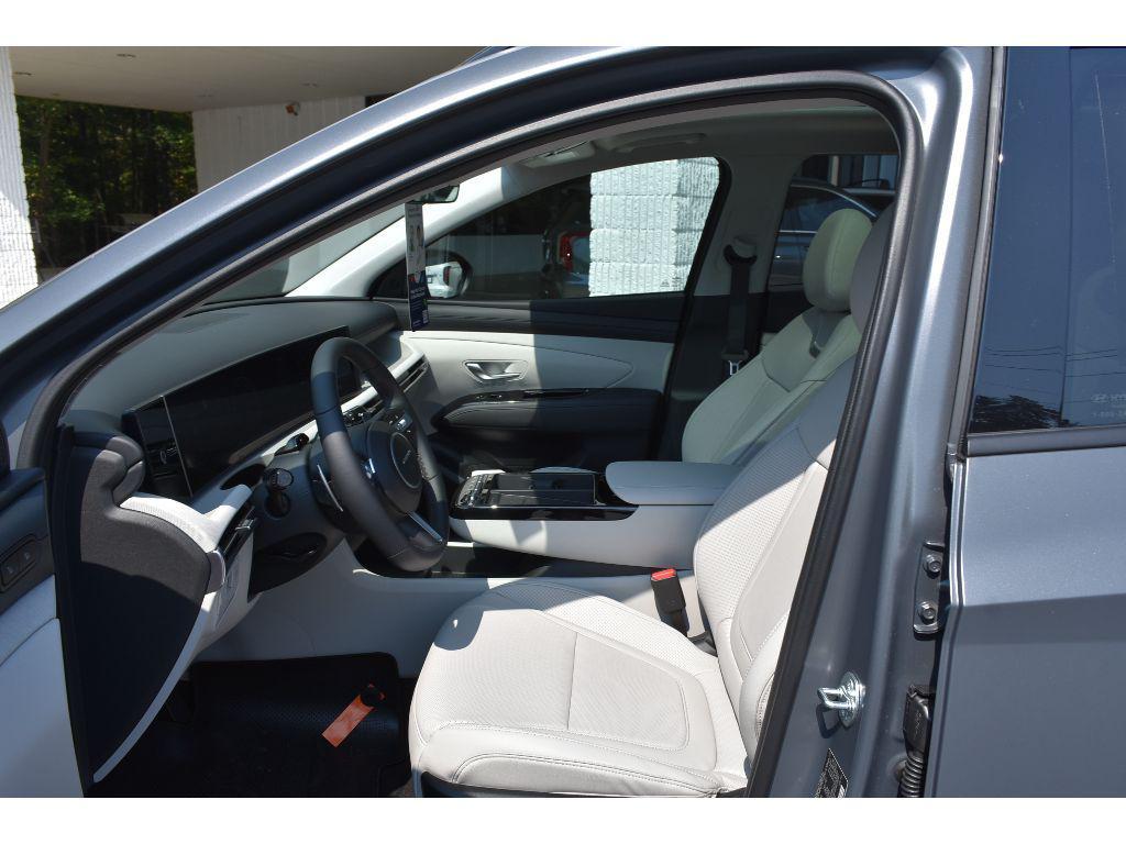 new 2025 Hyundai Tucson car, priced at $40,155
