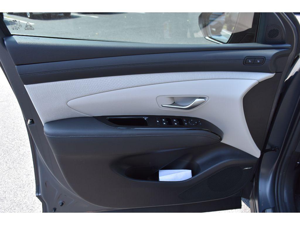 new 2025 Hyundai Tucson car, priced at $40,155