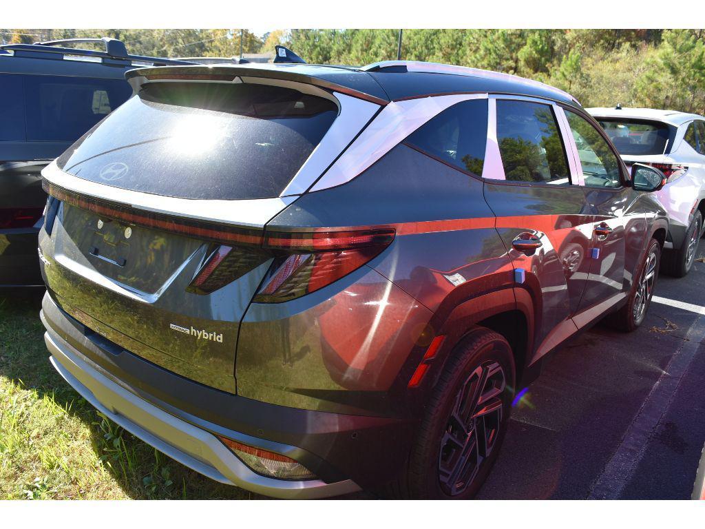new 2026 Hyundai TUCSON Hybrid car, priced at $44,560