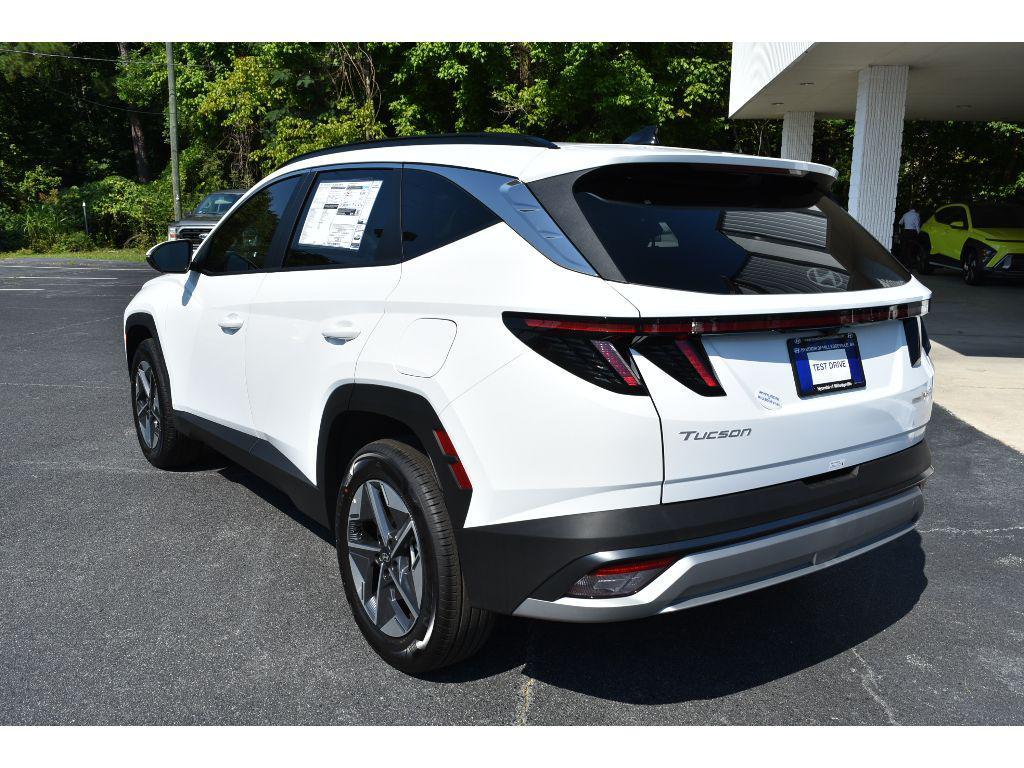 new 2025 Hyundai TUCSON Hybrid car, priced at $38,112