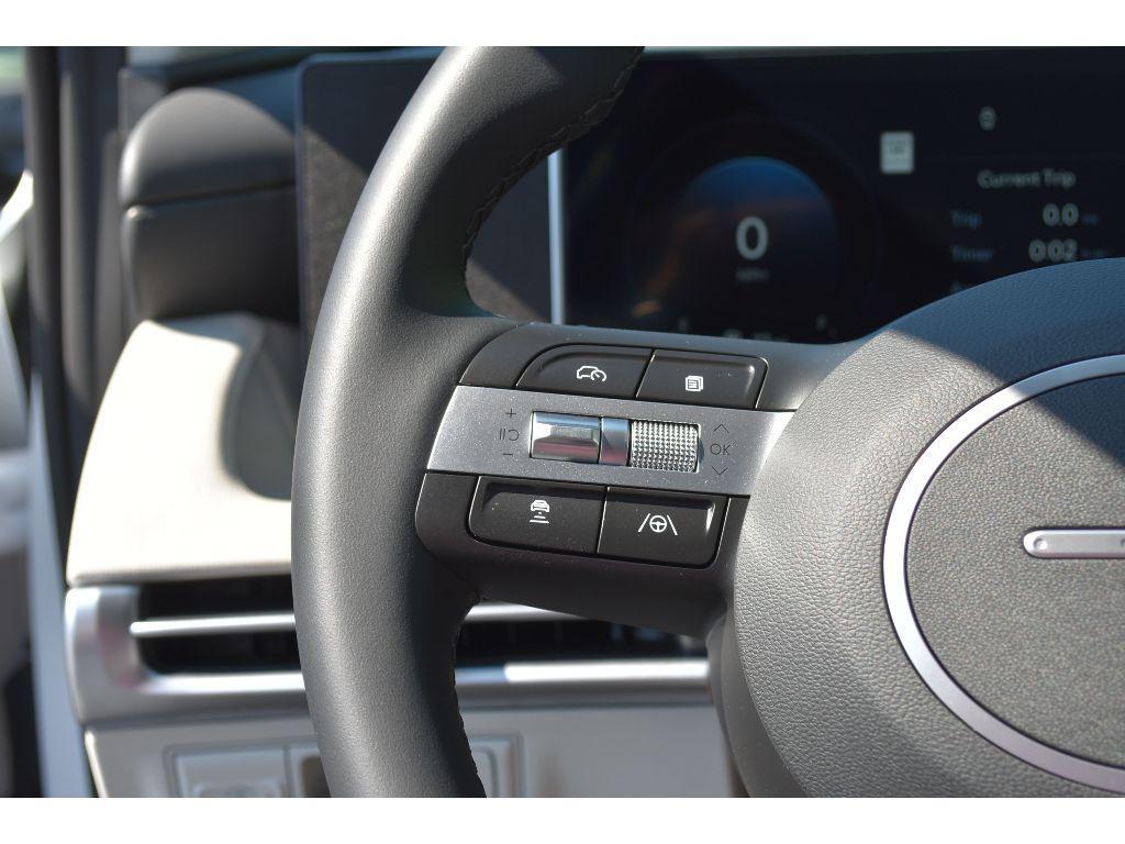 new 2025 Hyundai TUCSON Hybrid car, priced at $38,112