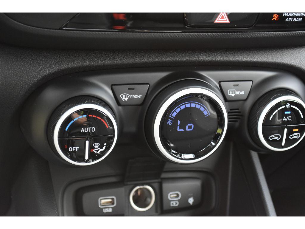 new 2025 Hyundai Venue car, priced at $25,576