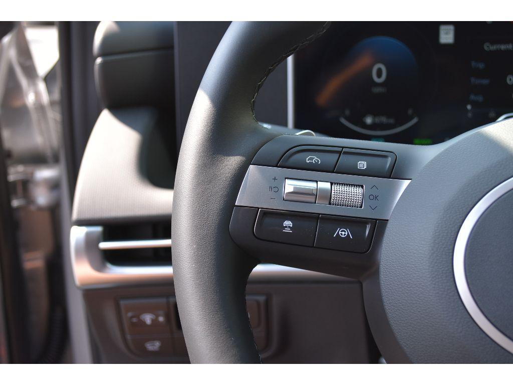 new 2025 Hyundai TUCSON Hybrid car, priced at $38,120