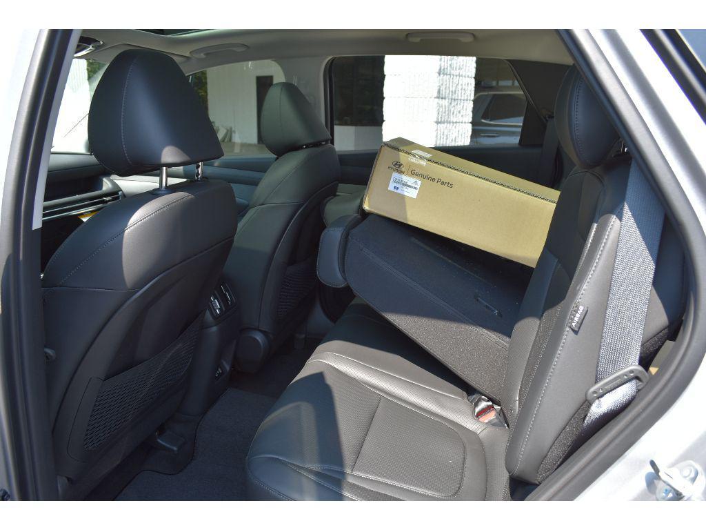 new 2025 Hyundai TUCSON Hybrid car, priced at $38,120