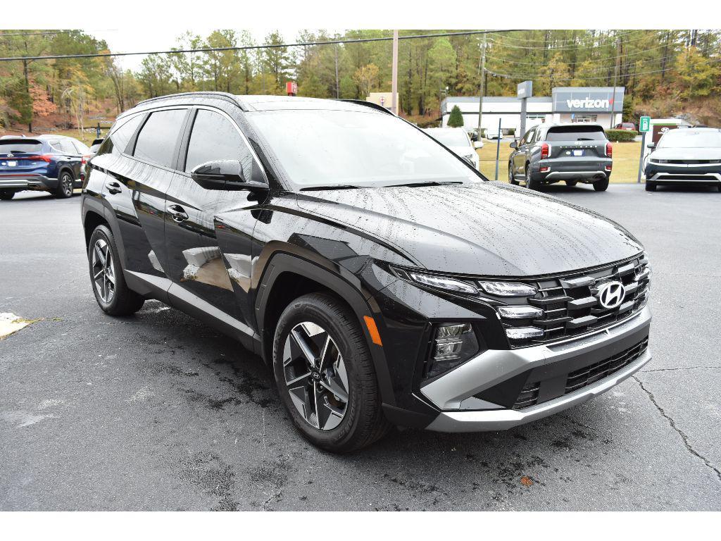 new 2025 Hyundai TUCSON Hybrid car, priced at $37,780