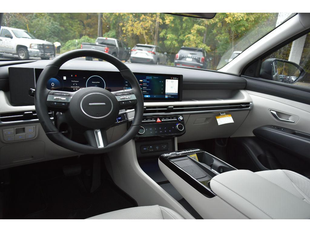 new 2025 Hyundai TUCSON Hybrid car, priced at $37,780