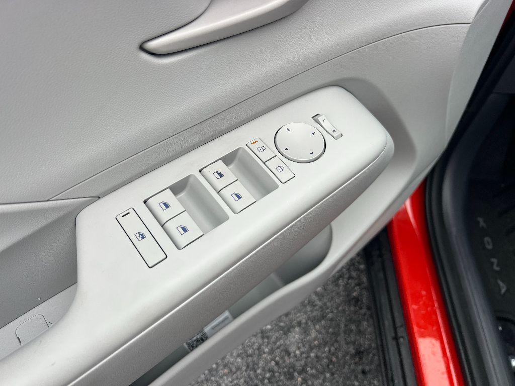 new 2025 Hyundai Kona car, priced at $24,965