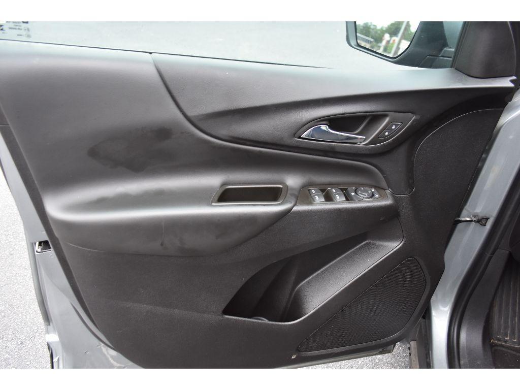 used 2023 Chevrolet Equinox car, priced at $19,692