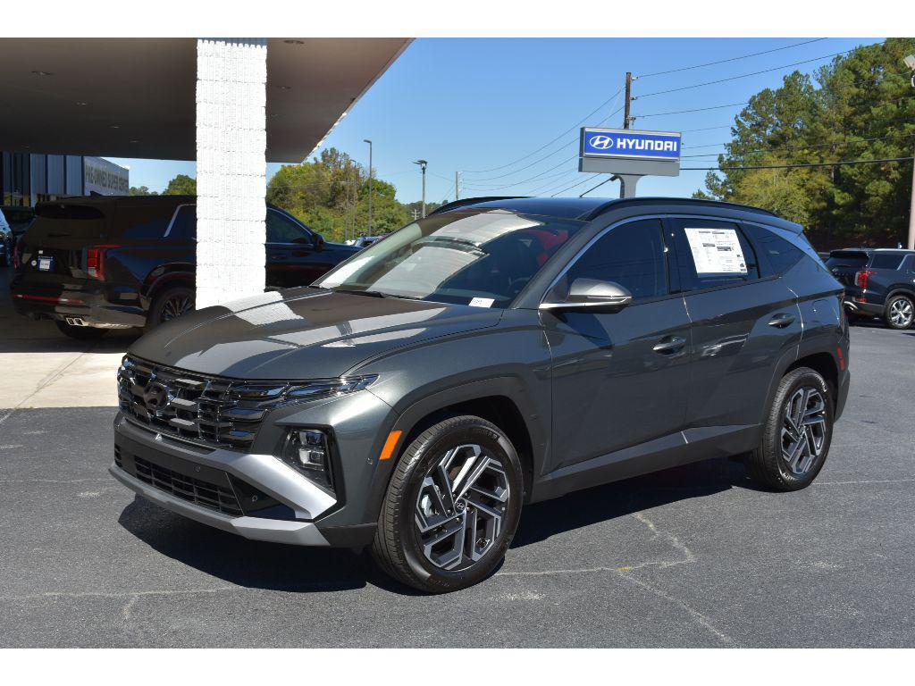 new 2025 Hyundai TUCSON Hybrid car, priced at $42,292
