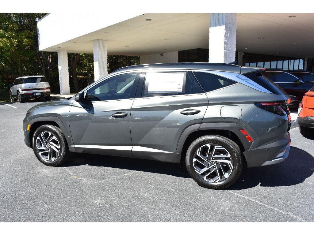 new 2025 Hyundai TUCSON Hybrid car, priced at $42,292
