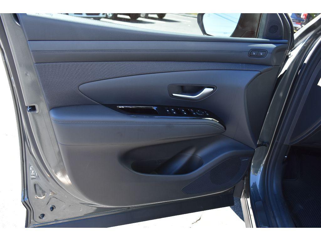 new 2025 Hyundai TUCSON Hybrid car, priced at $42,292