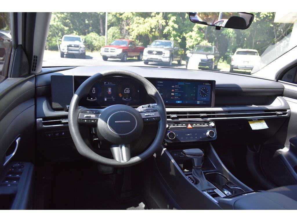 new 2025 Hyundai Tucson car, priced at $32,639