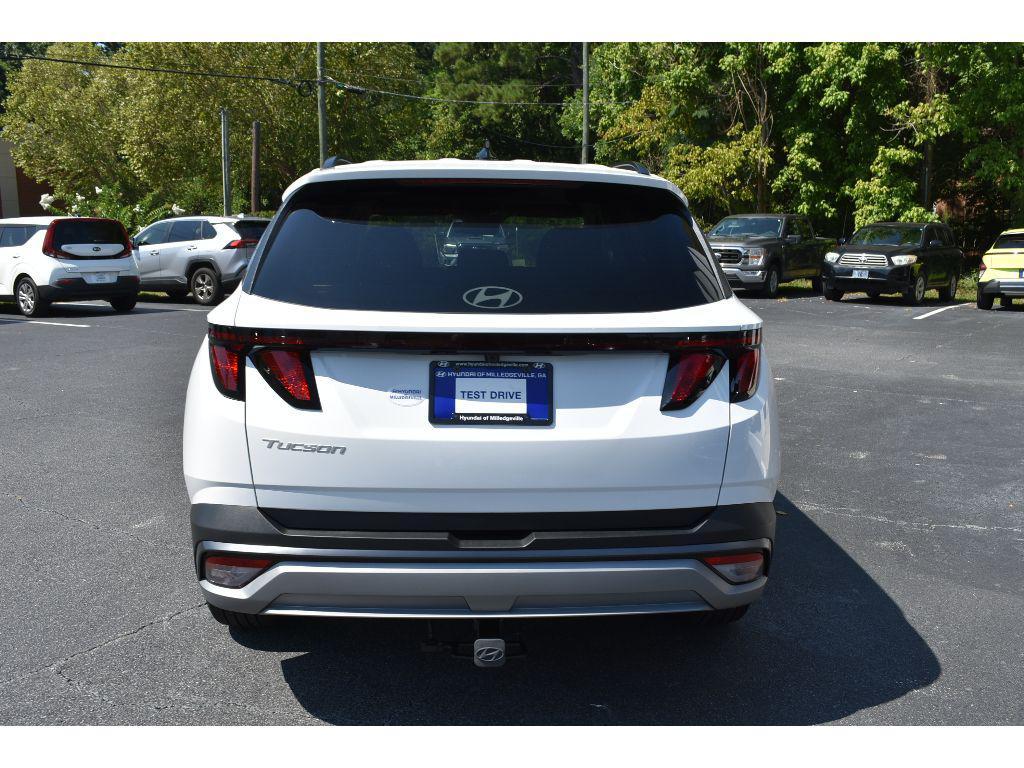 new 2025 Hyundai Tucson car, priced at $32,639