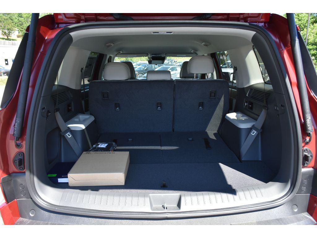 new 2025 Hyundai Santa Fe car, priced at $37,733