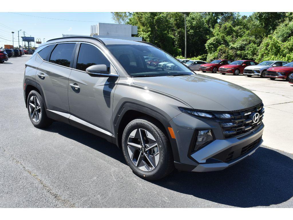 new 2025 Hyundai Tucson car, priced at $34,296