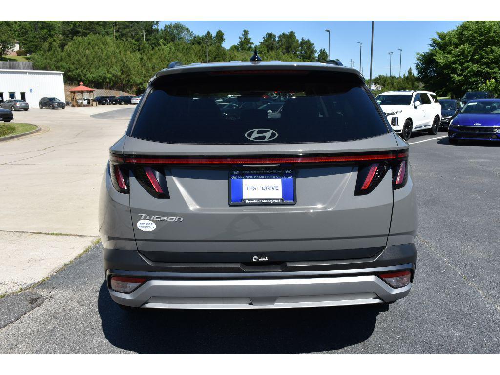 new 2025 Hyundai Tucson car, priced at $34,296