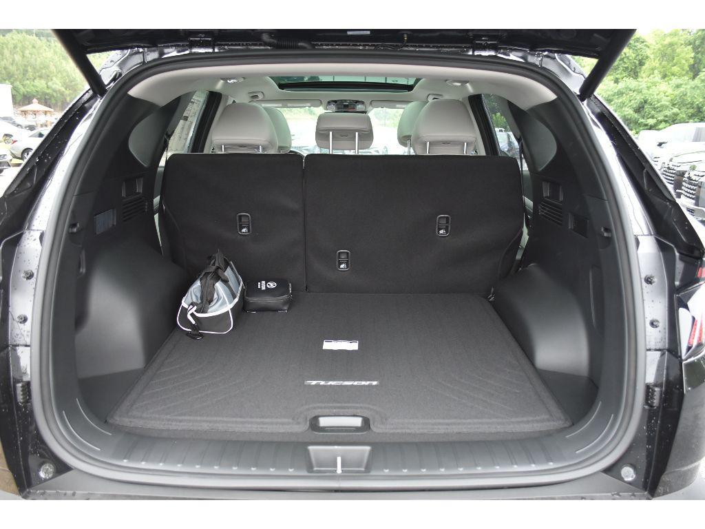 new 2025 Hyundai Tucson car, priced at $39,224
