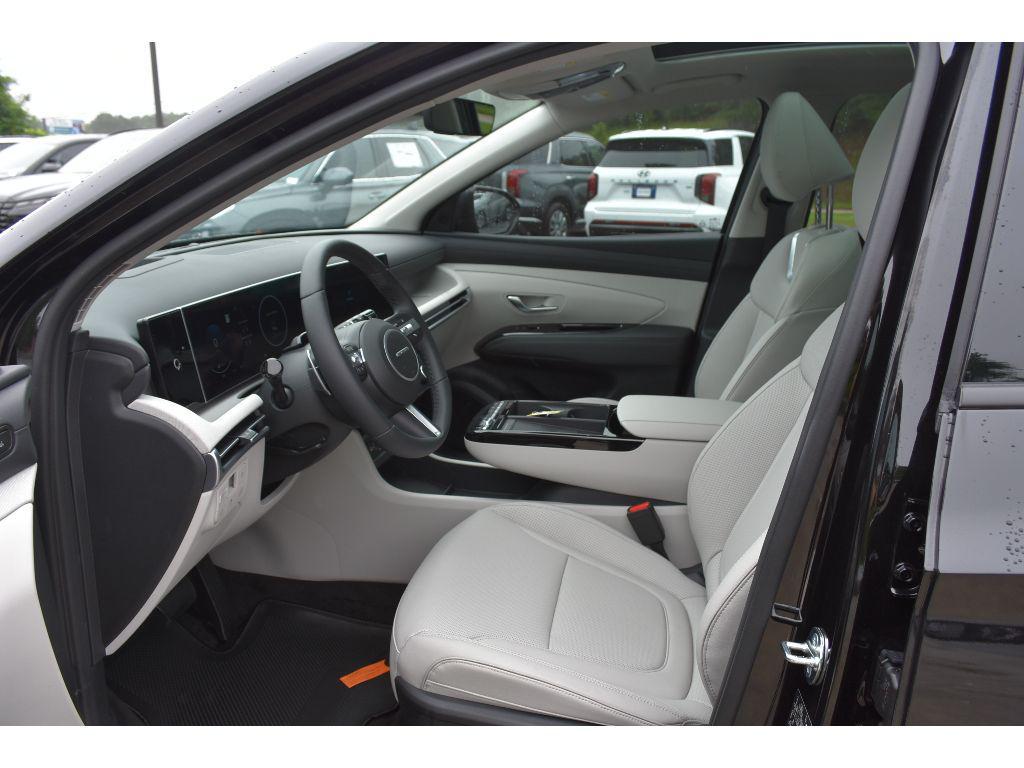 new 2025 Hyundai Tucson car, priced at $39,224