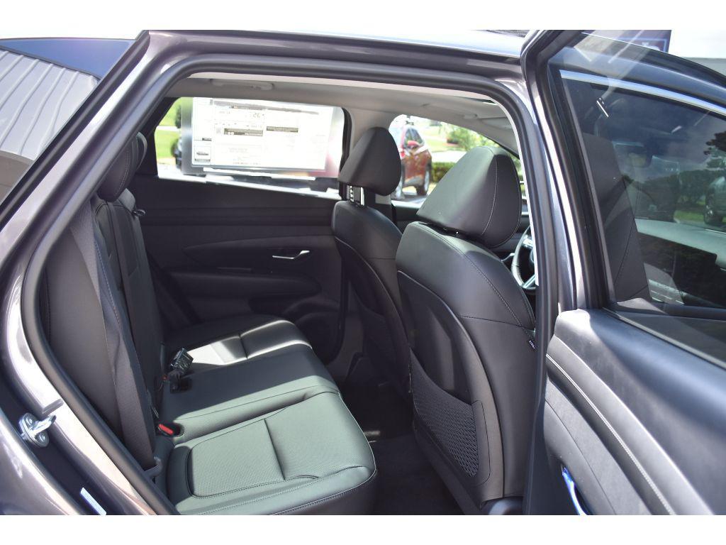new 2025 Hyundai TUCSON Hybrid car, priced at $37,757